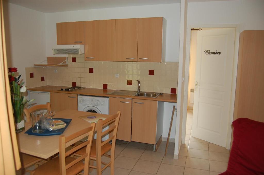 Residence Cote Sud Peypin Екстериор снимка